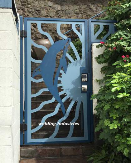 dolphin door